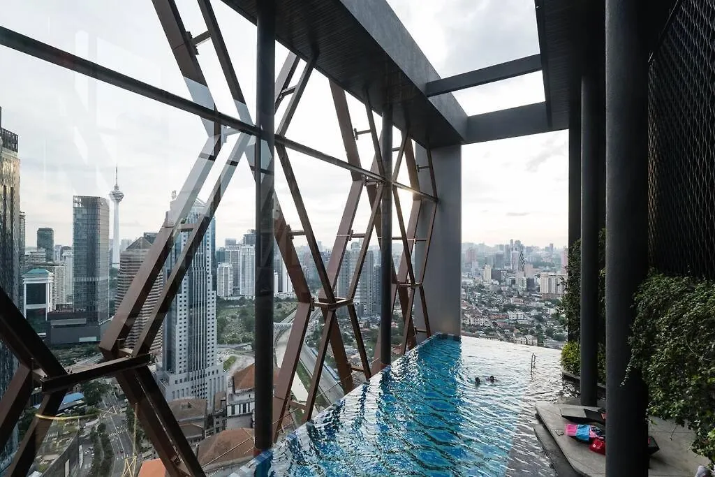 Scarletz Klcc Studio Suites 4 Pax Luxury Modern Style Wifi 100Mbps 吉隆坡