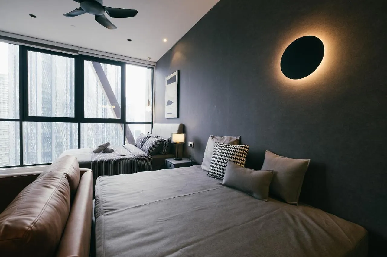 Scarletz Klcc Studio Suites 4 Pax Luxury Modern Style Wifi 100Mbps 吉隆坡