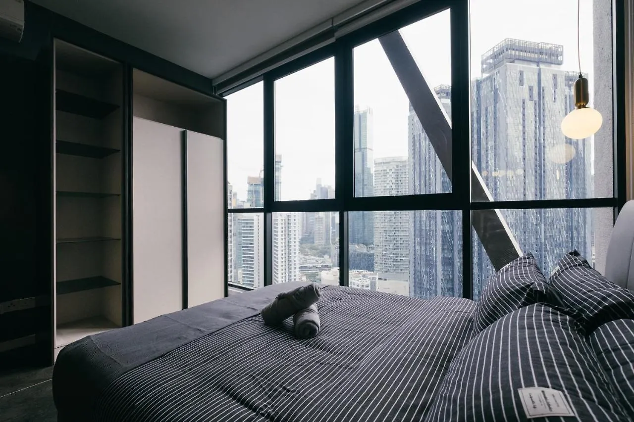 Scarletz Klcc Studio Suites 4 Pax Luxury Modern Style Wifi 100Mbps クアラルンプール 0*,  マレーシア