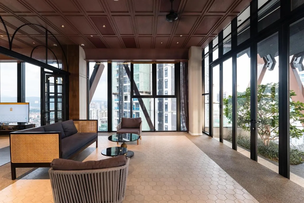 Scarletz Klcc Studio Suites 4 Pax Luxury Modern Style Wifi 100Mbps クアラルンプール