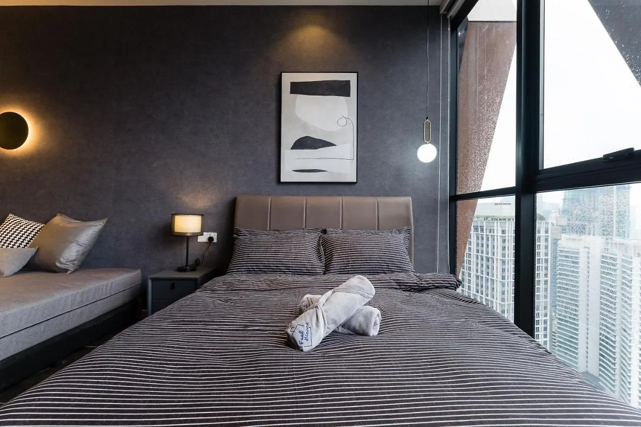 Scarletz Klcc Studio Suites 4 Pax Luxury Modern Style Wifi 100Mbps クアラルンプール